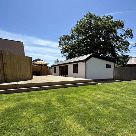 White Oaks Sussex Βίλα Twineham Εξωτερικό φωτογραφία